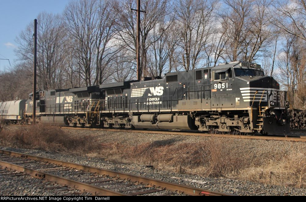 NS 9851 on 14G
